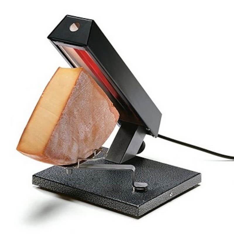 https://www.equipecuisine.com/7659/raclette-traditionnelle-party-110-ou-230v.jpg